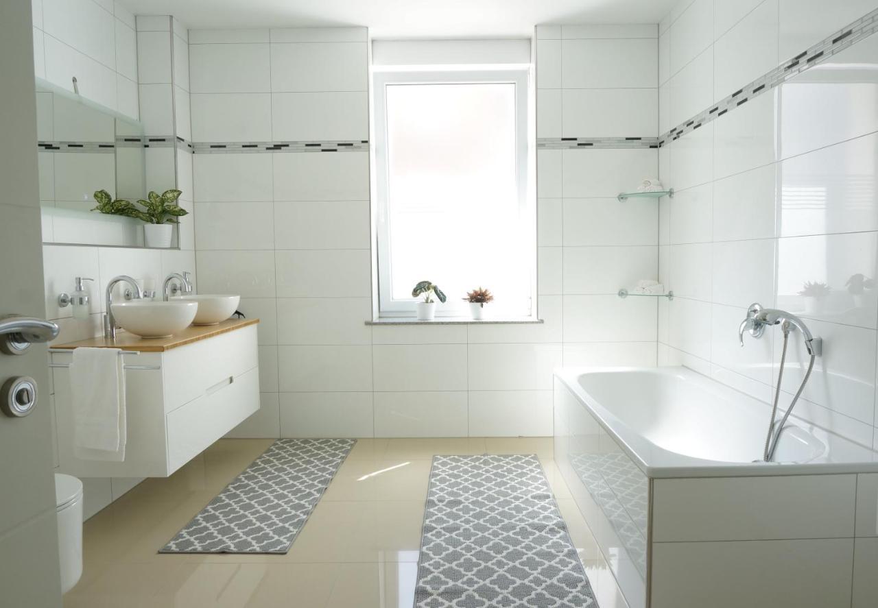 Mein Apartment Flowers Mit Kamin, Bis 10 Personen Frankenthal  Exteriör bild