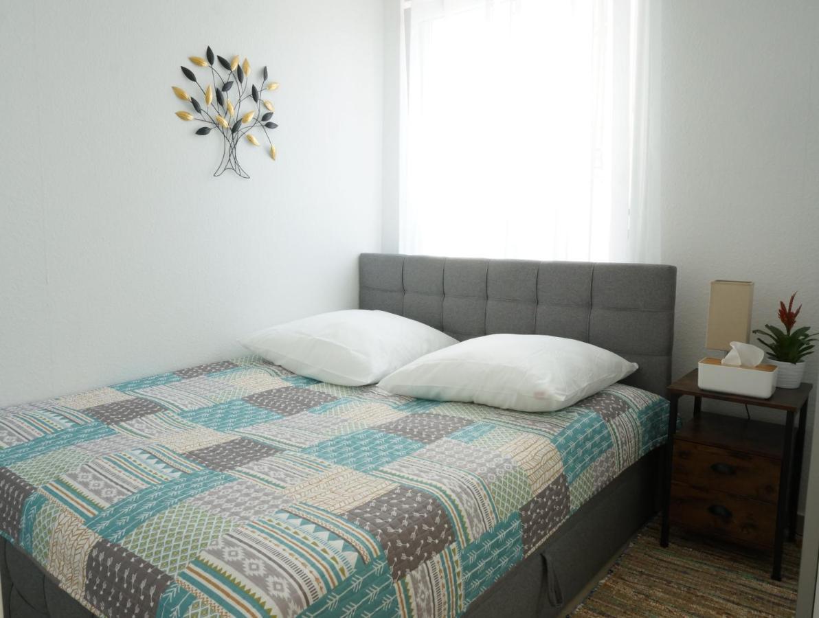 Mein Apartment Flowers Mit Kamin, Bis 10 Personen Frankenthal  Exteriör bild